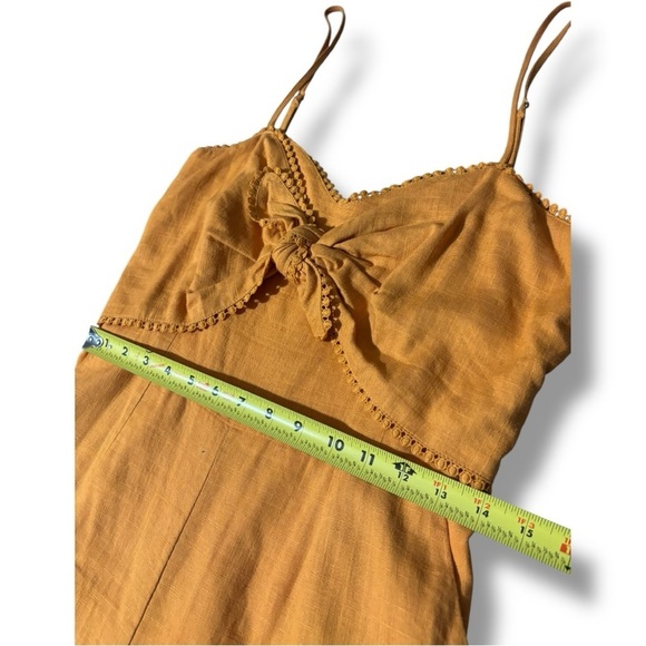 HYGVE Chic Sleeveless Crochet Trim Mustard Adjustable Straps Tie-Front Romper - Picture 11 of 16